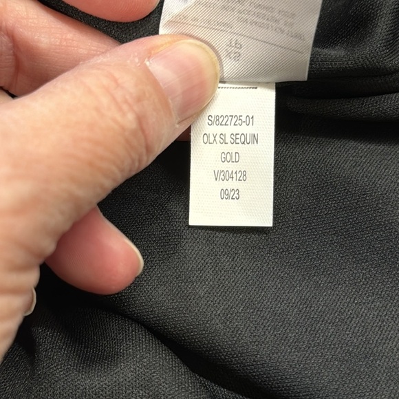 Banana Republic NWT Black and Gold Sequin Cowl Neck Cami Size XS - Picture 10 of 10